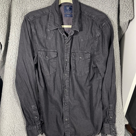 GAP Tops - Gap denim shirt women’s size medium western pearl snap black w